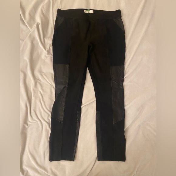 Mixed Fabric Leggings - Picture 1 of 4